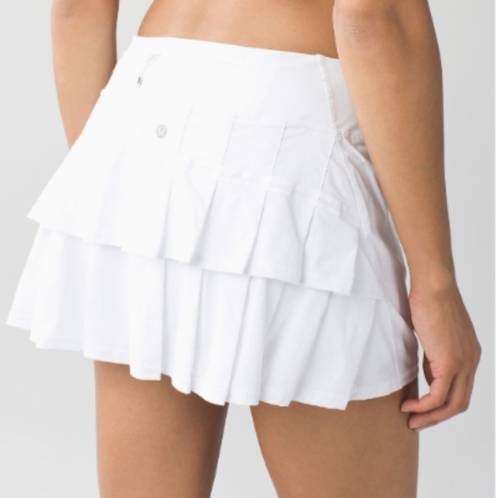 Lululemon Pace Setter Skirt Size 8 Regular White